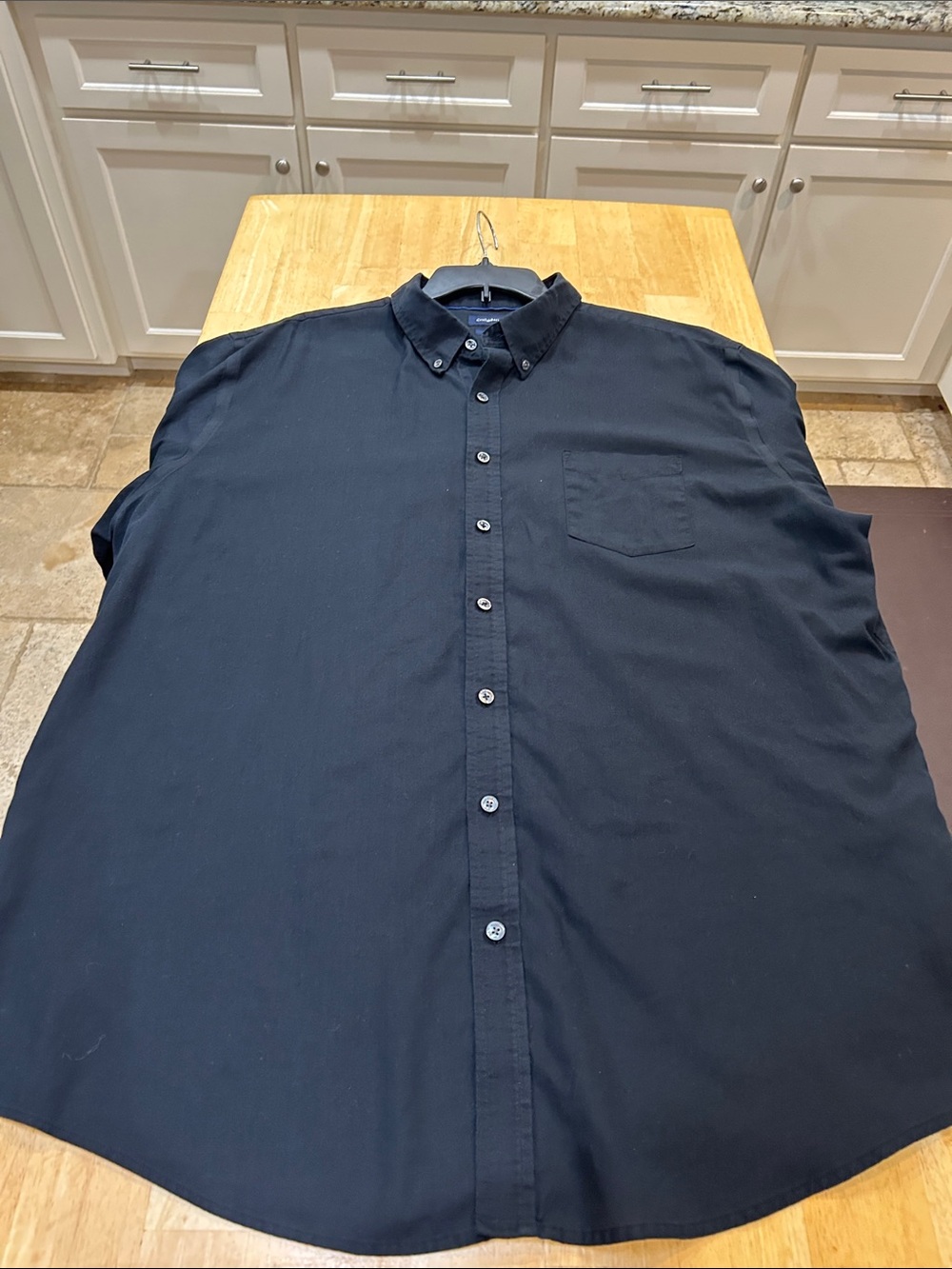 croft & barrow Black Short-Sleeve Button-Down Shirt - Picture 8 of 16